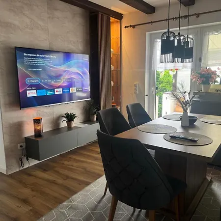 E Apartment